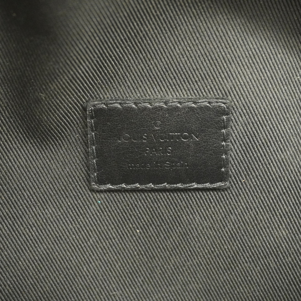 Body Monogram Eclipse Bum Black Silver - image 5